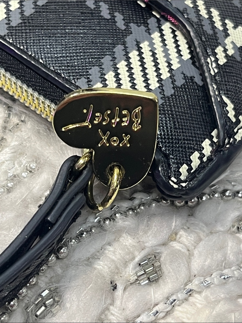 Betsey Johnson Plaid Wristlet Clutch Wallet Black Cream Pink Like New - Picture 6 of 10